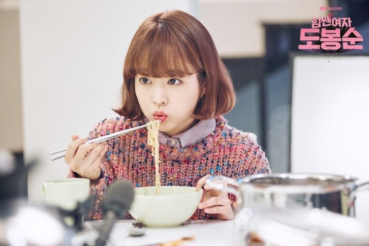 《大力女子都奉顺》剧照