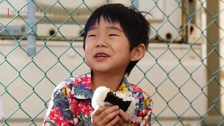 我是千尋 Netflix 劇照 肆一 書摘 即使孤獨前行 你也要燦爛自己