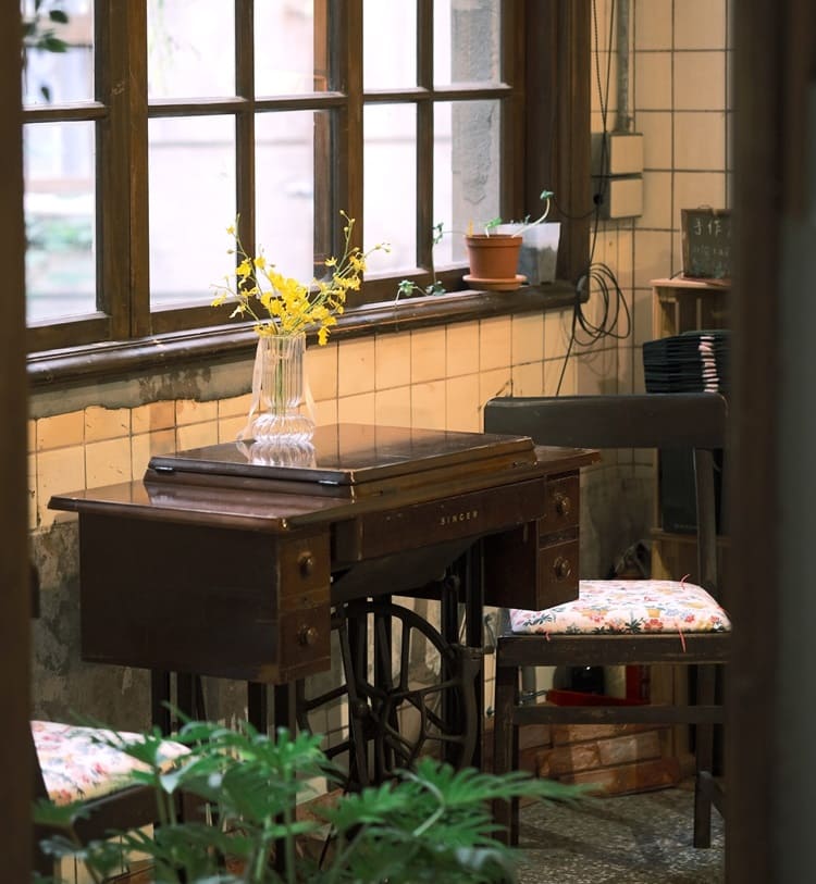 松菸 店家 松山文创园区 精选店家 咖啡店 下午茶店 咖啡 甜点 马卡龙 卖艹人家 红乌龙合作社 Beryl & Co. 小猎犬号