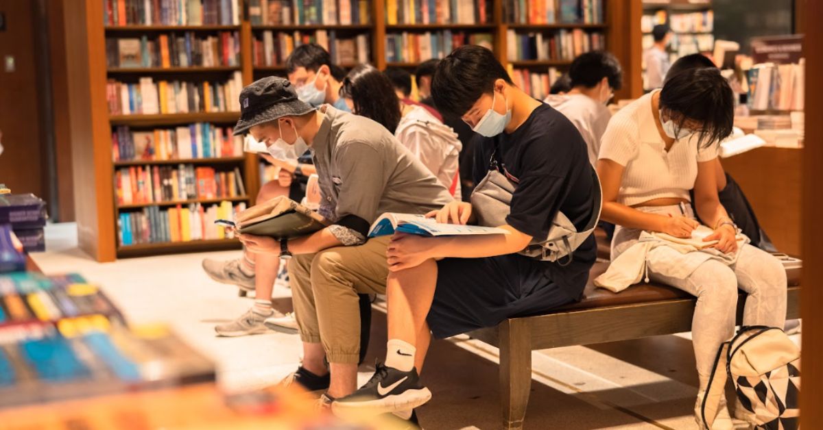 誠品【2022年度閱讀報告】:在被按下暫停鍵的時代,用閱讀開啟無界的視野