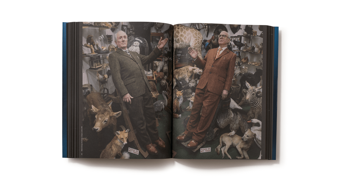 时尚摄影界的暗黑魔术师──《Tim Walker：Shoot for the Moon》